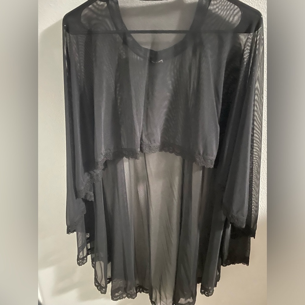 Skye by Mariia matching Athena black mesh hi-low skirt size S